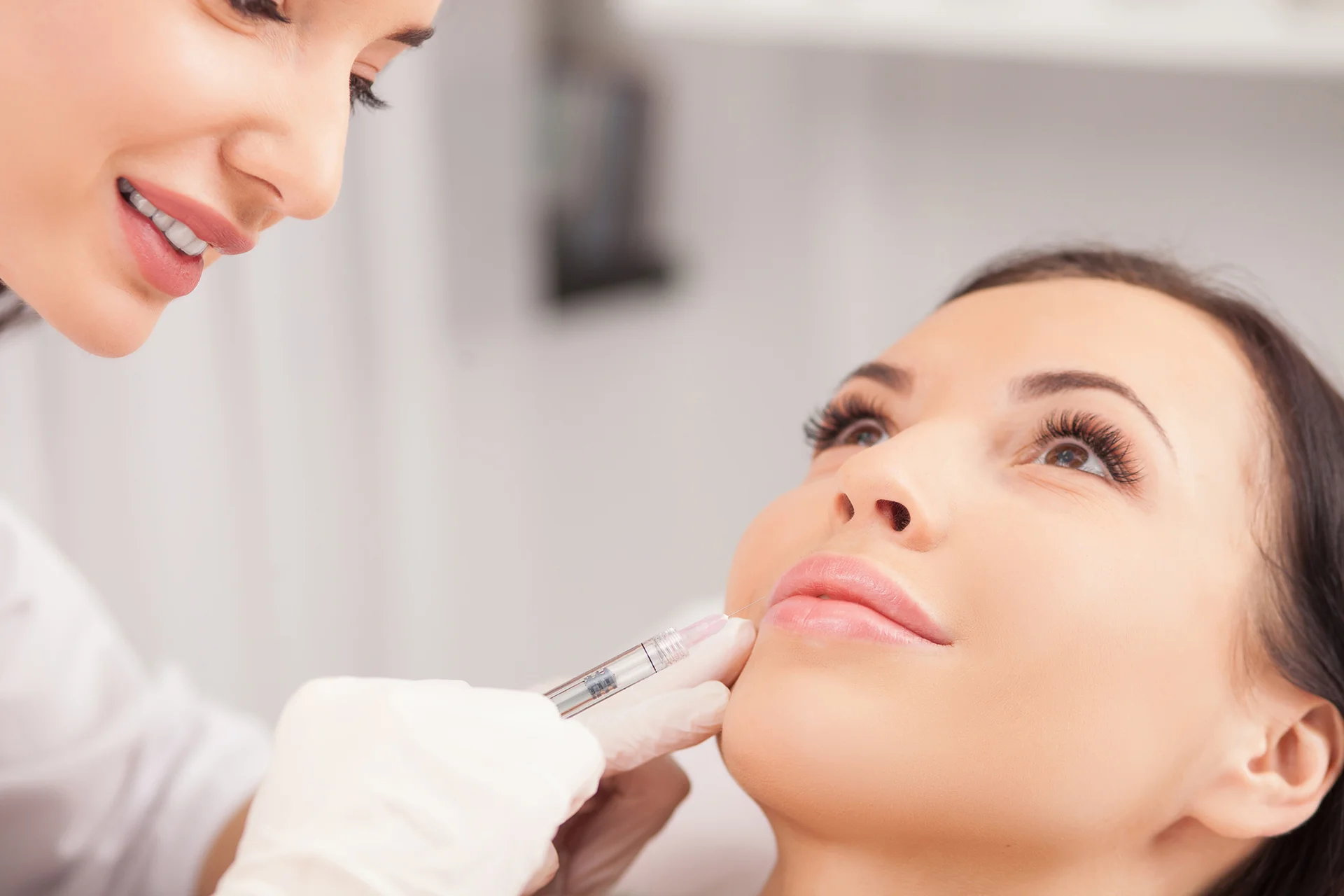 Is 0.5 ml of Lip Filler the Best Option for Thin Lips?